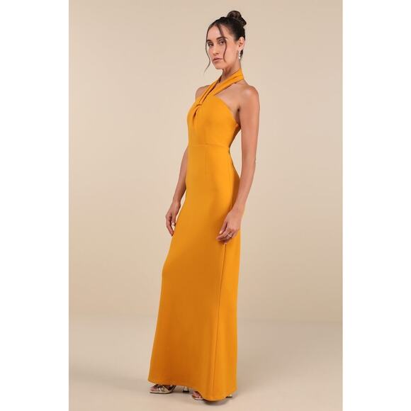 NWT Lulus Mesmerizing Perfection Yellow Halter Neck Backless Maxi Dress Size M - Picture 5 of 8